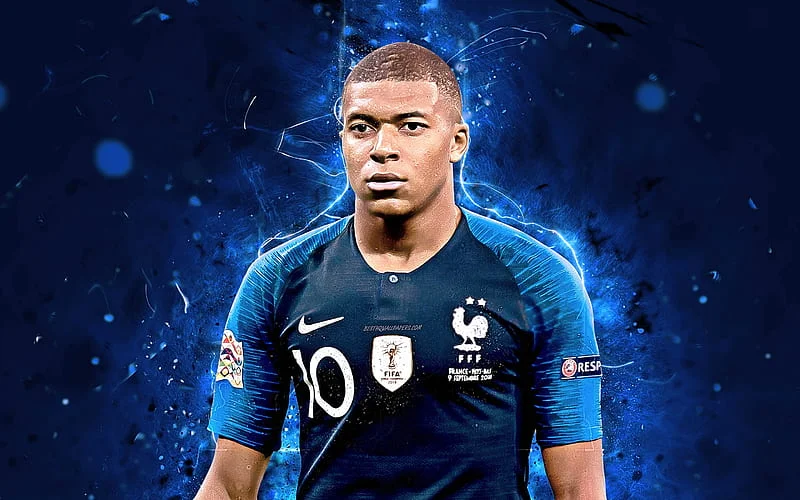 Kylian Mbappé’s Beginnings : Introduction to Football